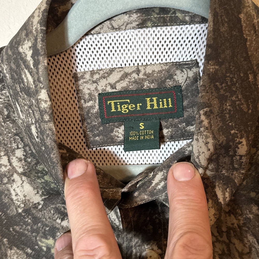 Tiger Hill Camo Fishing Hunting Vented Back Lots Of Pockets Cotton Men's Small - Picture 8 of 8